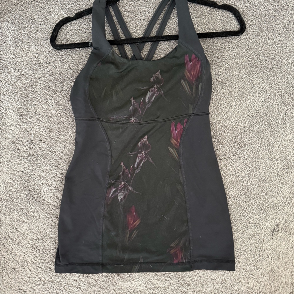 Lululemon Energy Tank - Size 6 excellent condition